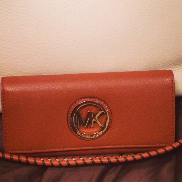 Michael kors wallet - Picture 1 of 1